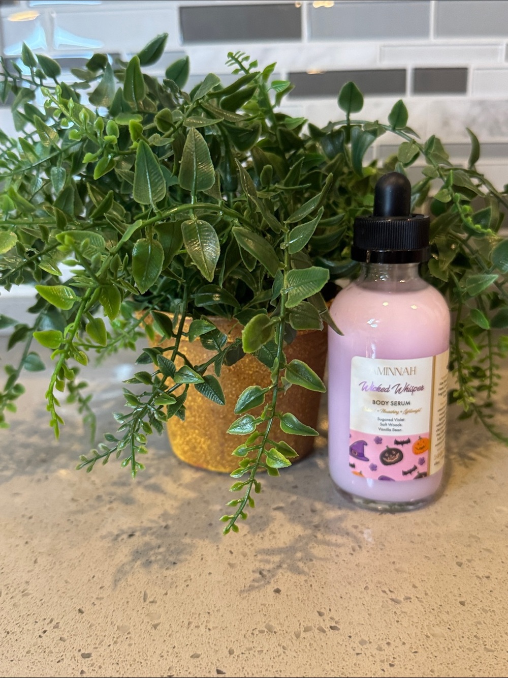 AMINNAH - Wicked Whispers Body Serum